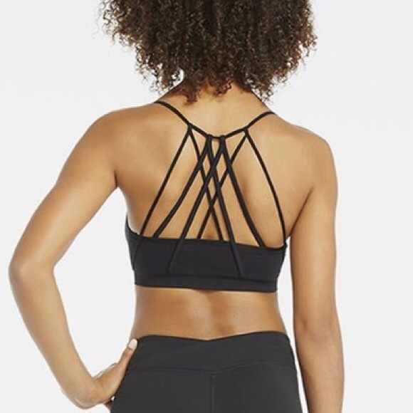 Fabletics Other - Fabletics • Black cross back bra